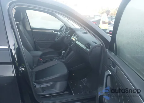 2024 Volkswagen Tiguan 2.0T Se/2.0T Wolfsburg Edition z USA, uszkodzony, nr VIN 3VVMB7AXXRM119976